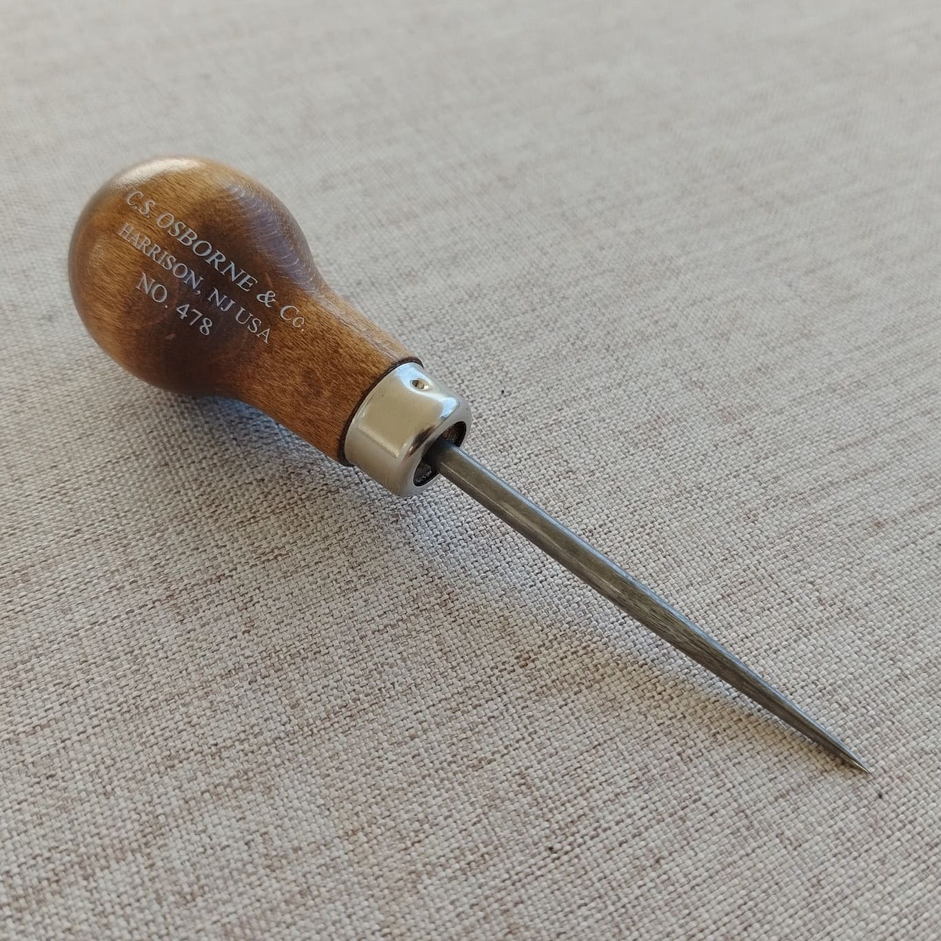 Alêne ronde CS Osborne pour cuir