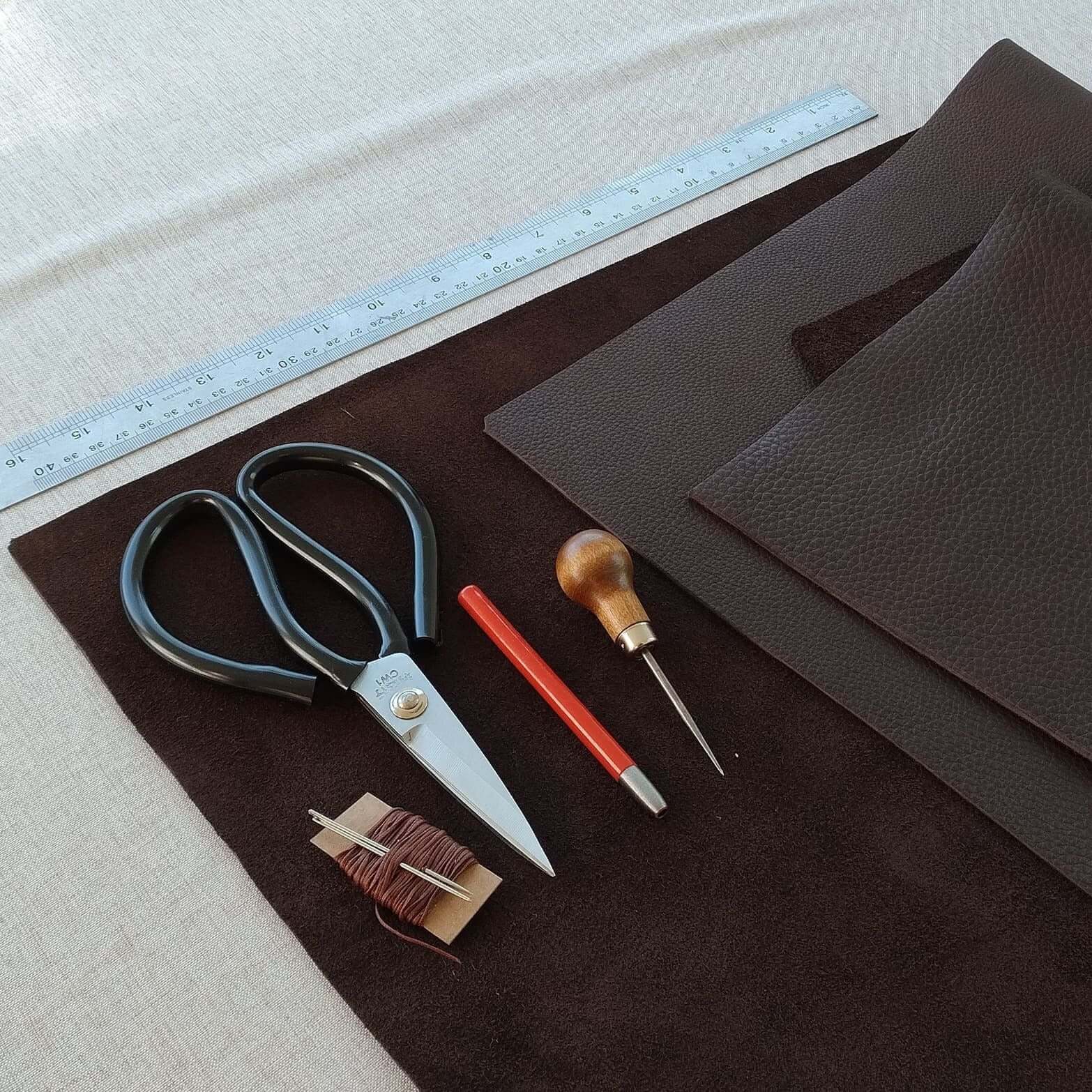 Kit et tuto pour faire des bottes à lacets